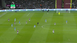 手感低迷！布朗&孙铭徽半场12中1&罚球5中3合砍6分