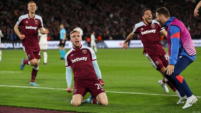 文胖：浓眉交易价值因令人却步的顶薪合同而降低