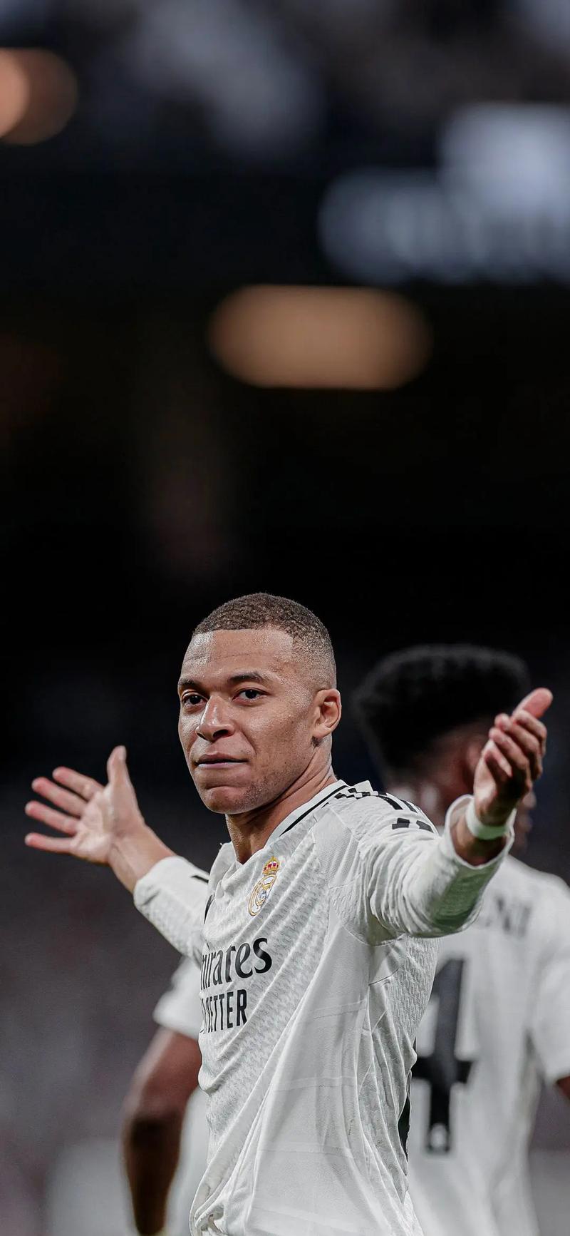 替补球员凯恩梅开三度 拜仁5‑0血洗斯图加特