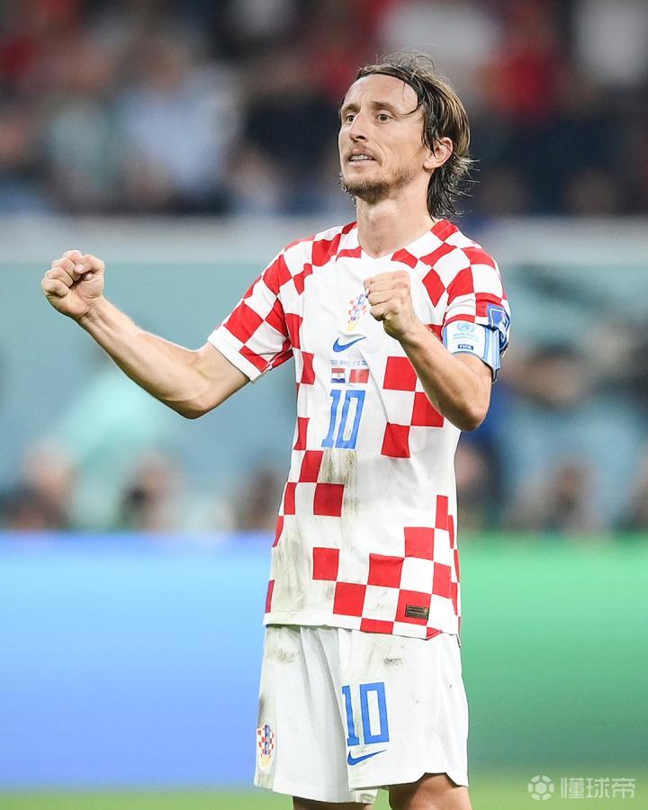 科林斯：我对保罗只有爱和尊重，但他不在这后确实安静了很多